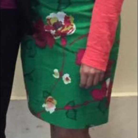 JCrew Floral Pencil Skirt- 0 Petite - Picture 6 of 8